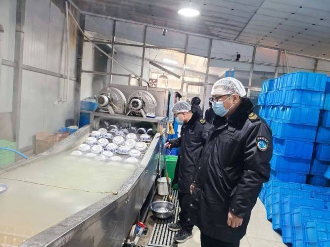 饮具集中消毒服务单位卫生监督工作规范》等相关规定,重点检查了餐饮